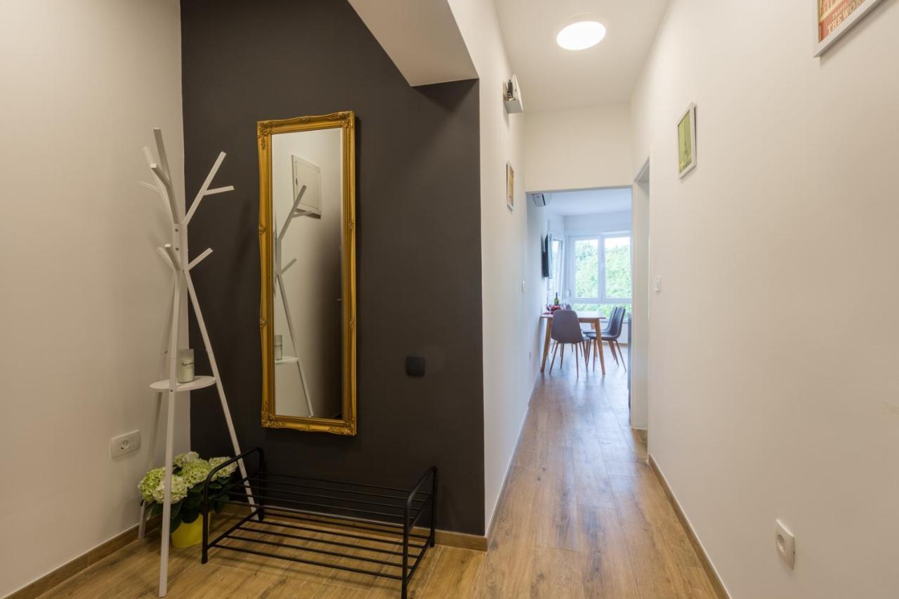 Sylvia Center Apartment Pula Zewnętrze zdjęcie