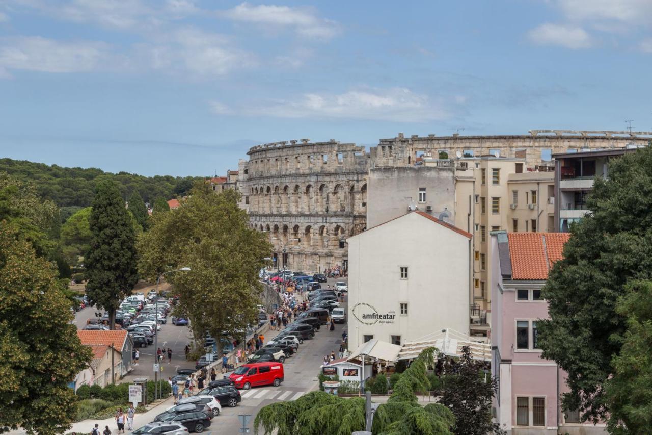 Sylvia Center Apartment Pula Zewnętrze zdjęcie